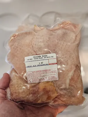Pasture Raised Chicken Thighs - Boneless & Skinless